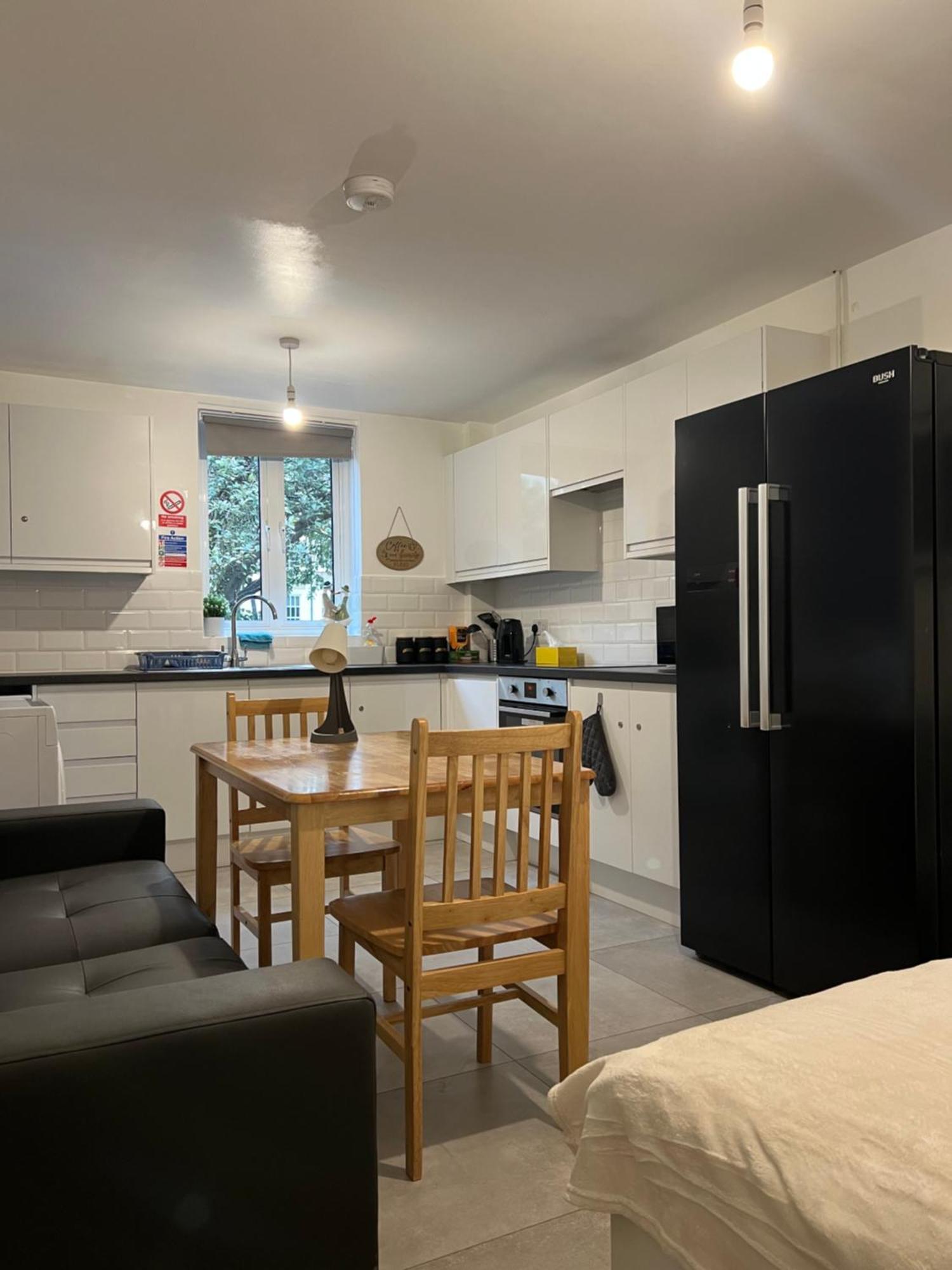 Lovely Double Rooms In Euston & Square In Central London Londres Exterior foto