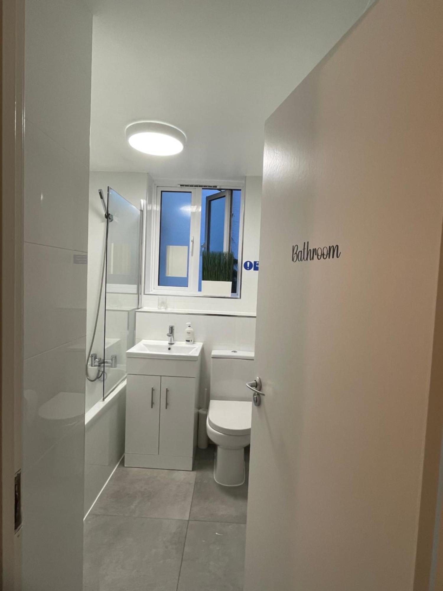 Lovely Double Rooms In Euston & Square In Central London Londres Exterior foto